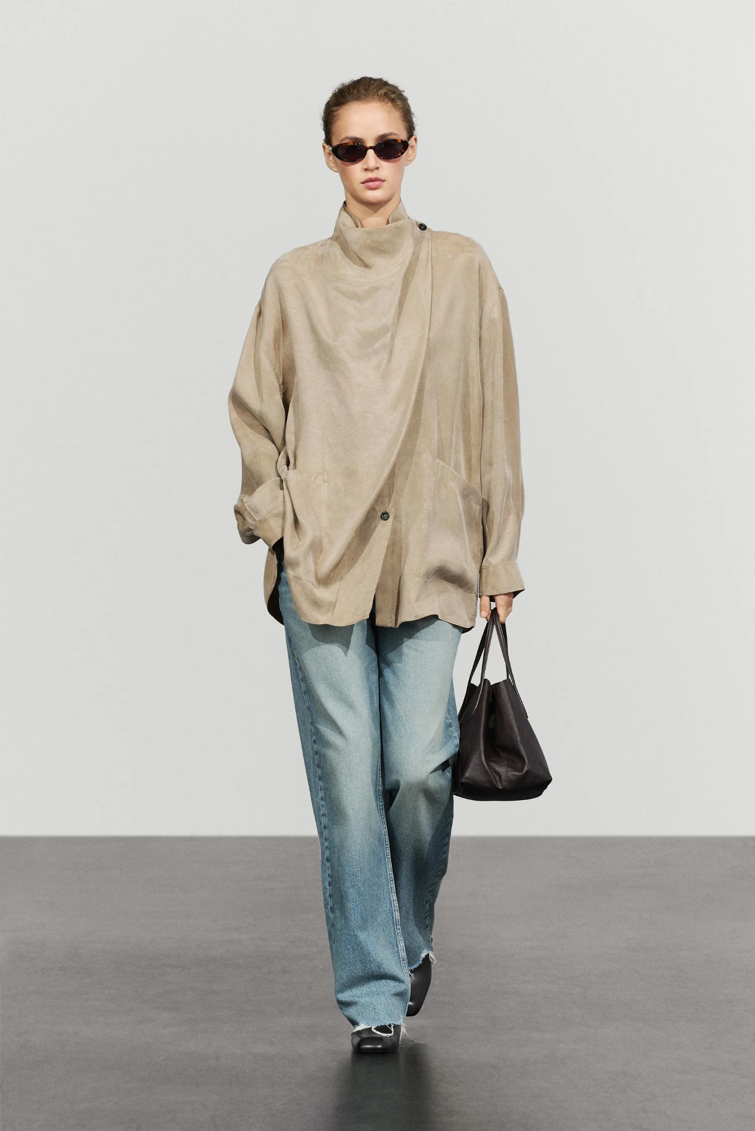 Рубашка Massimo Dutti High Neck Wrap, песочный