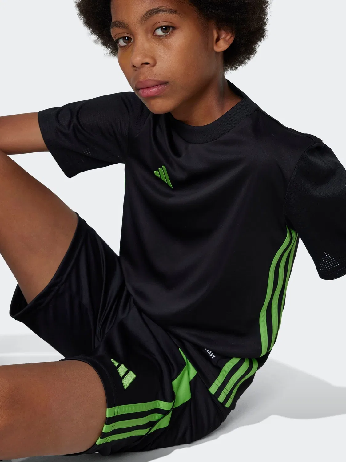 Футбольная джерси Tabela 23 adidas, черный/зеленый — фото 3
