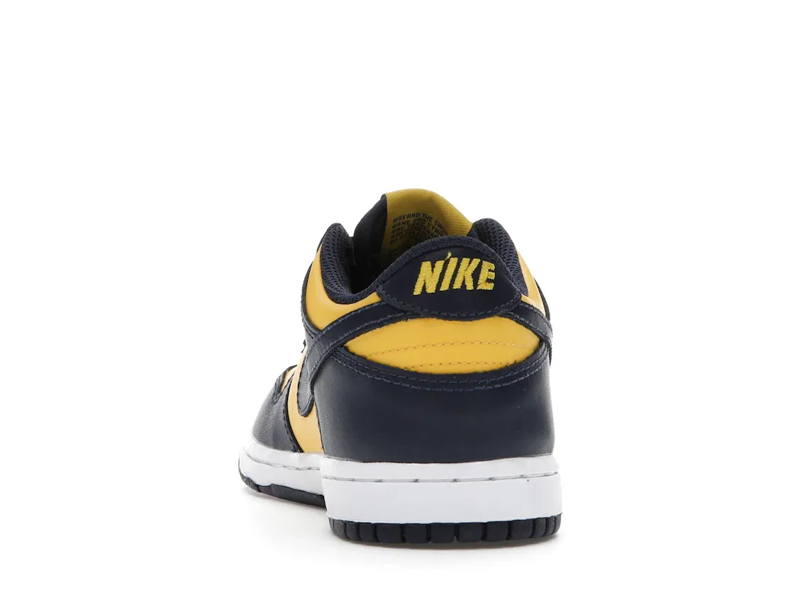 Детские кроссовки для мальчиков с кожаным верхом Nike Dunk Low, Varsity Maize/Midnight Navy-White — фото 4