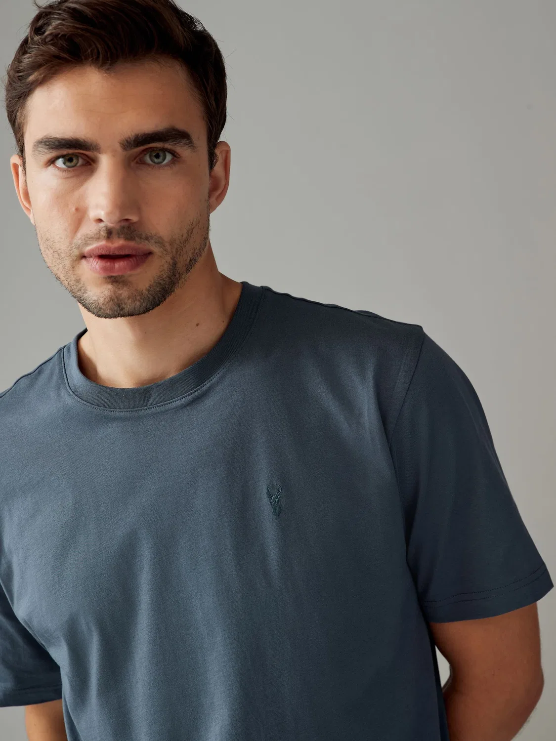 Футболки, набор 4 шт, Regular Fit Next, синий/зеленый/нейтральный/коричневый — фото 4