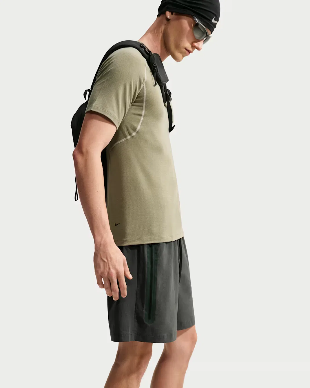 Мужские тканые шорты Nike Tech, Newsprint/Illusion Green — фото 4