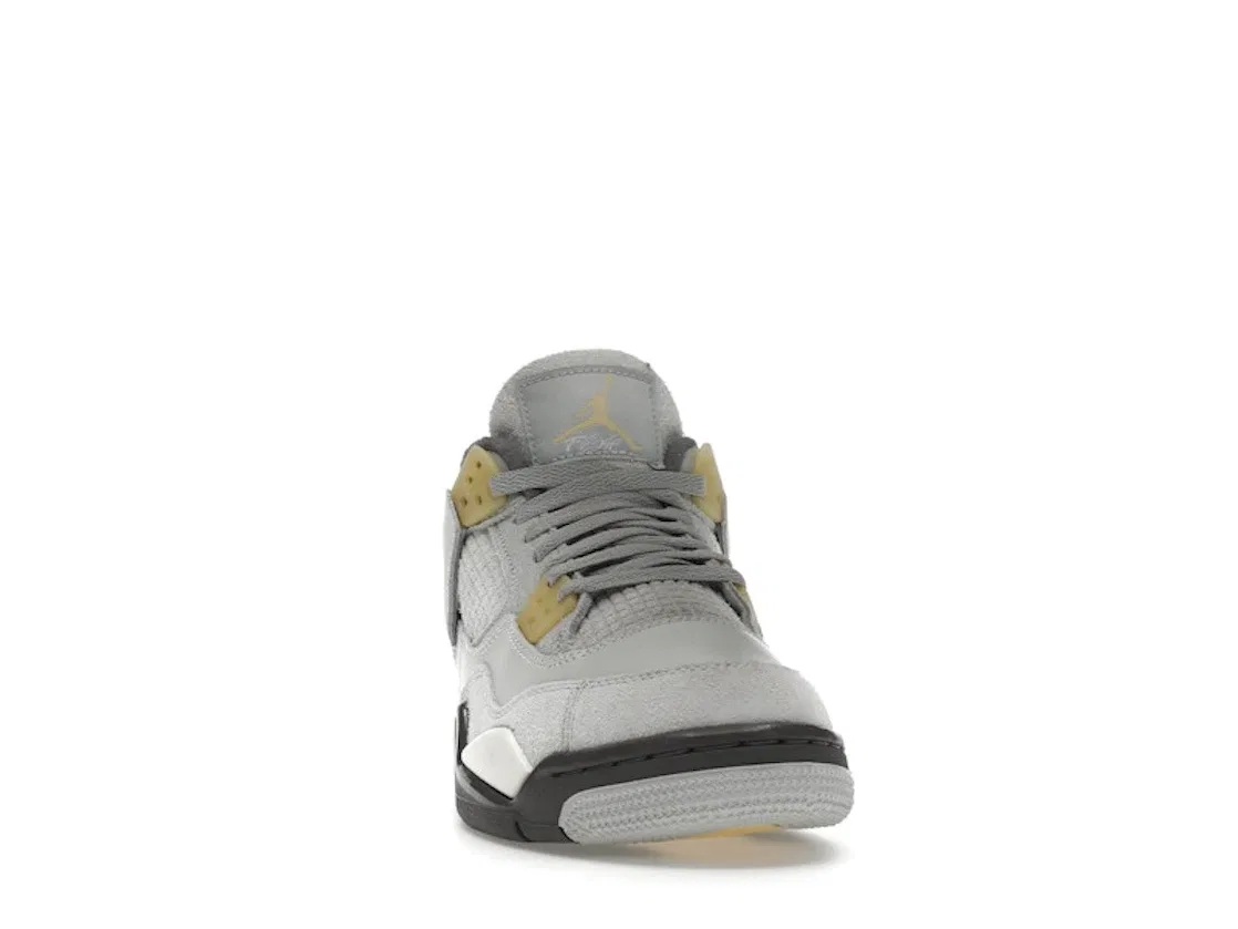 Детские кроссовки с верхом из кожи и замши Jordan 4 Retro SE Craft Jordan, Photon Dust/Pale Vanilla/Off White/Grey Fog/Flat Pewter/Sail — фото 2