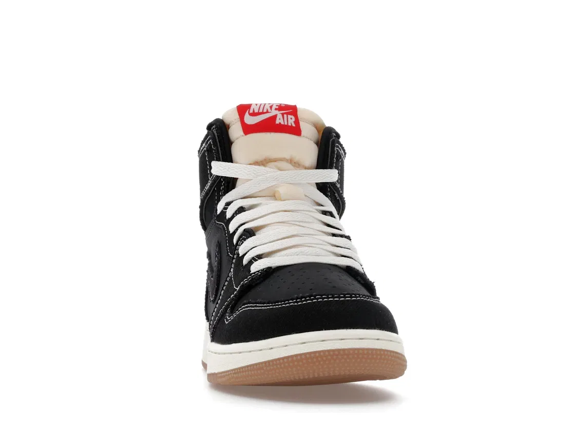 Детские кроссовки с замшей Jordan 1 Retro High OG Flight Club Jordan, Black/Sail/Gum Medium Brown/University Red — фото 2