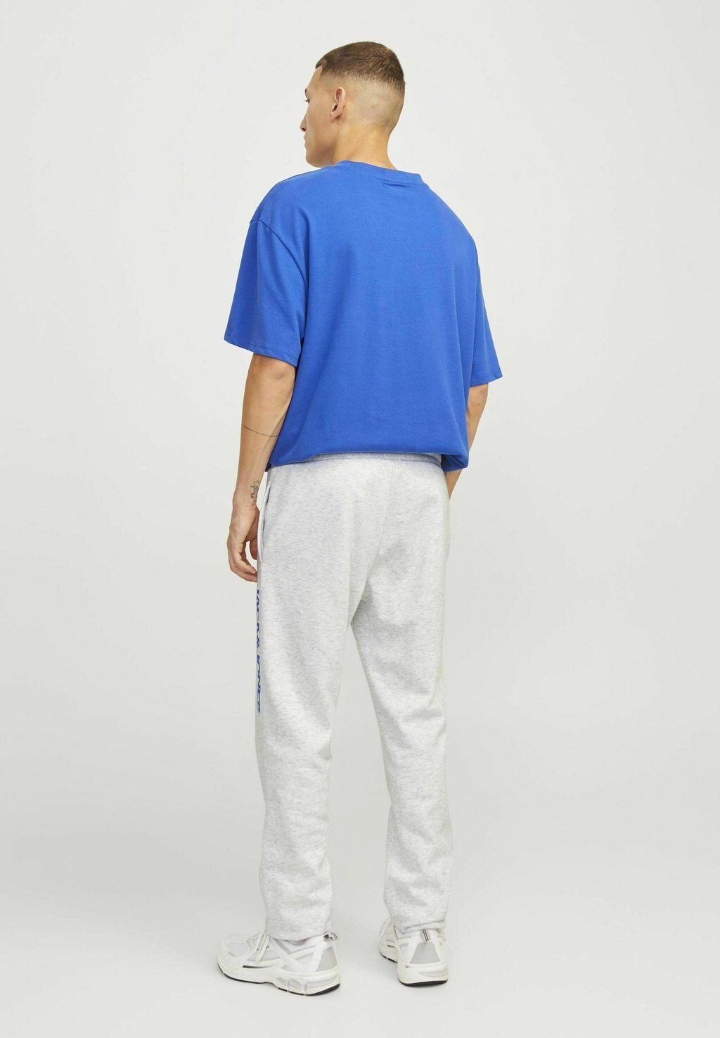

Спортивные брюки JOGGING REGULAR FIT Jack & Jones, кремовый