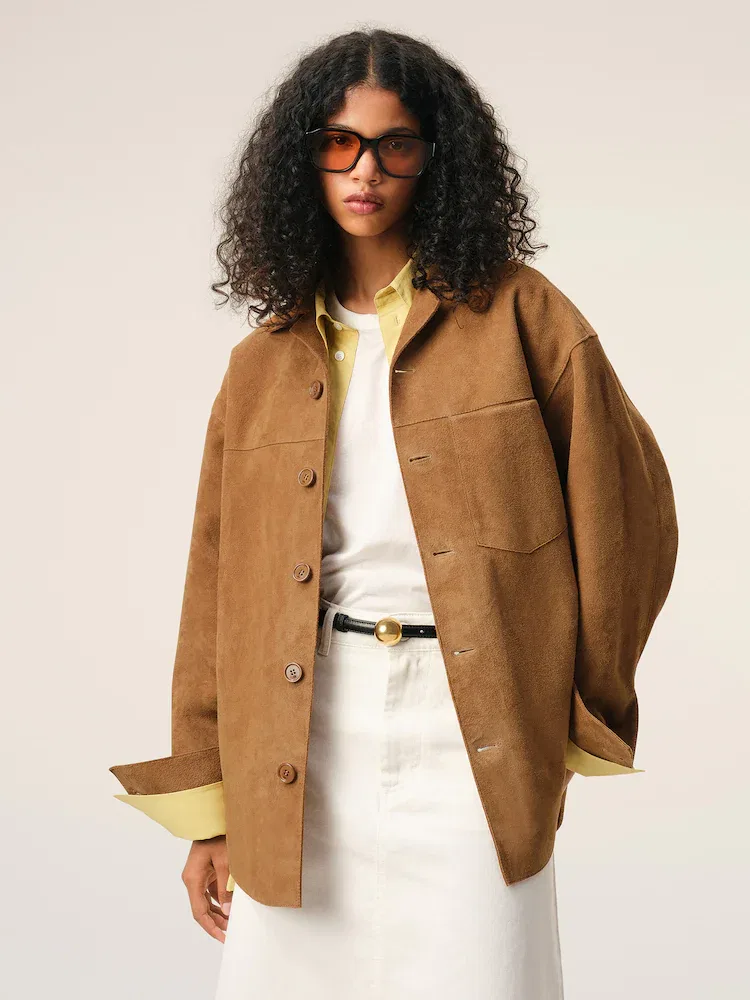 Рубашка оверсайз на пуговицах из замши, Caramel AMI PARIS, Unisex, Горчичный — фото 2