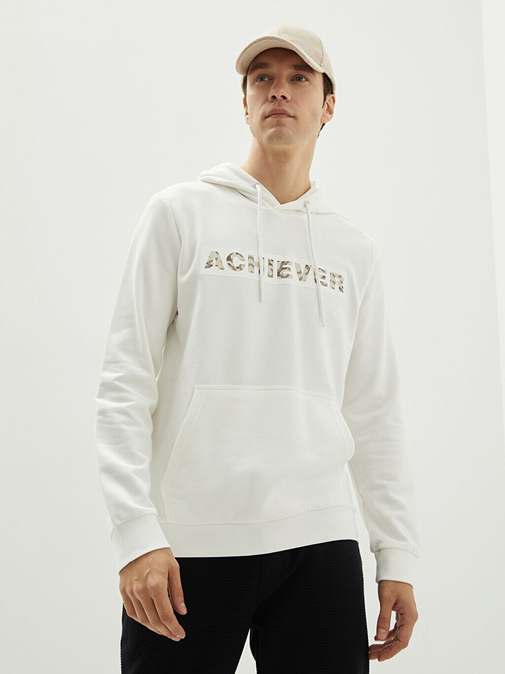 

Мужская толстовка с капюшоном и принтом с длинным рукавом LCWAIKIKI Classic, Серый, Мужская толстовка с капюшоном и принтом с длинным рукавом LCWAIKIKI Classic