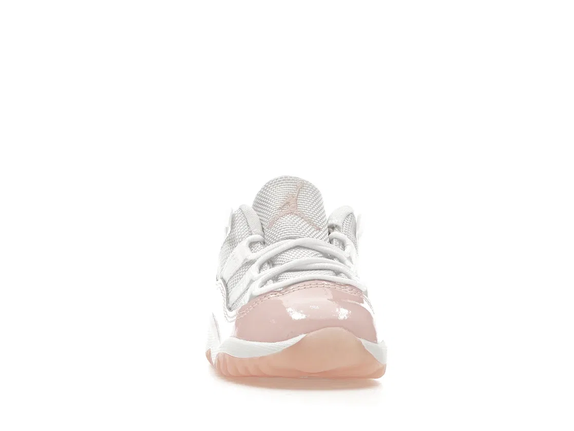 Детские кроссовки Lifestyle с низким верхом Jordan 11 Retro Low Legend Pink (TD) Jordan, White/Legend Pink — фото 2