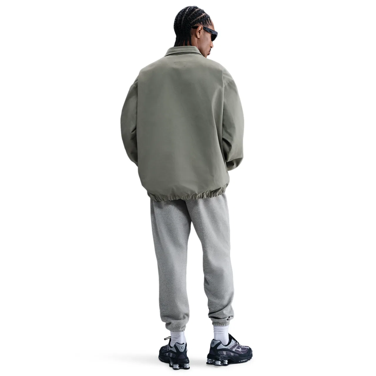 Мужские спортивные брюки из флиса Club Cuff Nike, цвет White/Dk Grey Heather/Lt Smoke Grey — фото 4