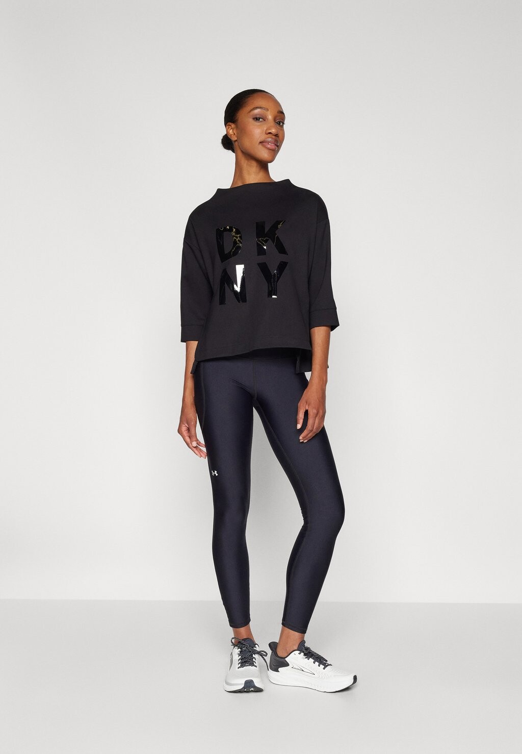 

Рубашка с длинным рукавом STACKED LOGO POPOVER DKNY, черный