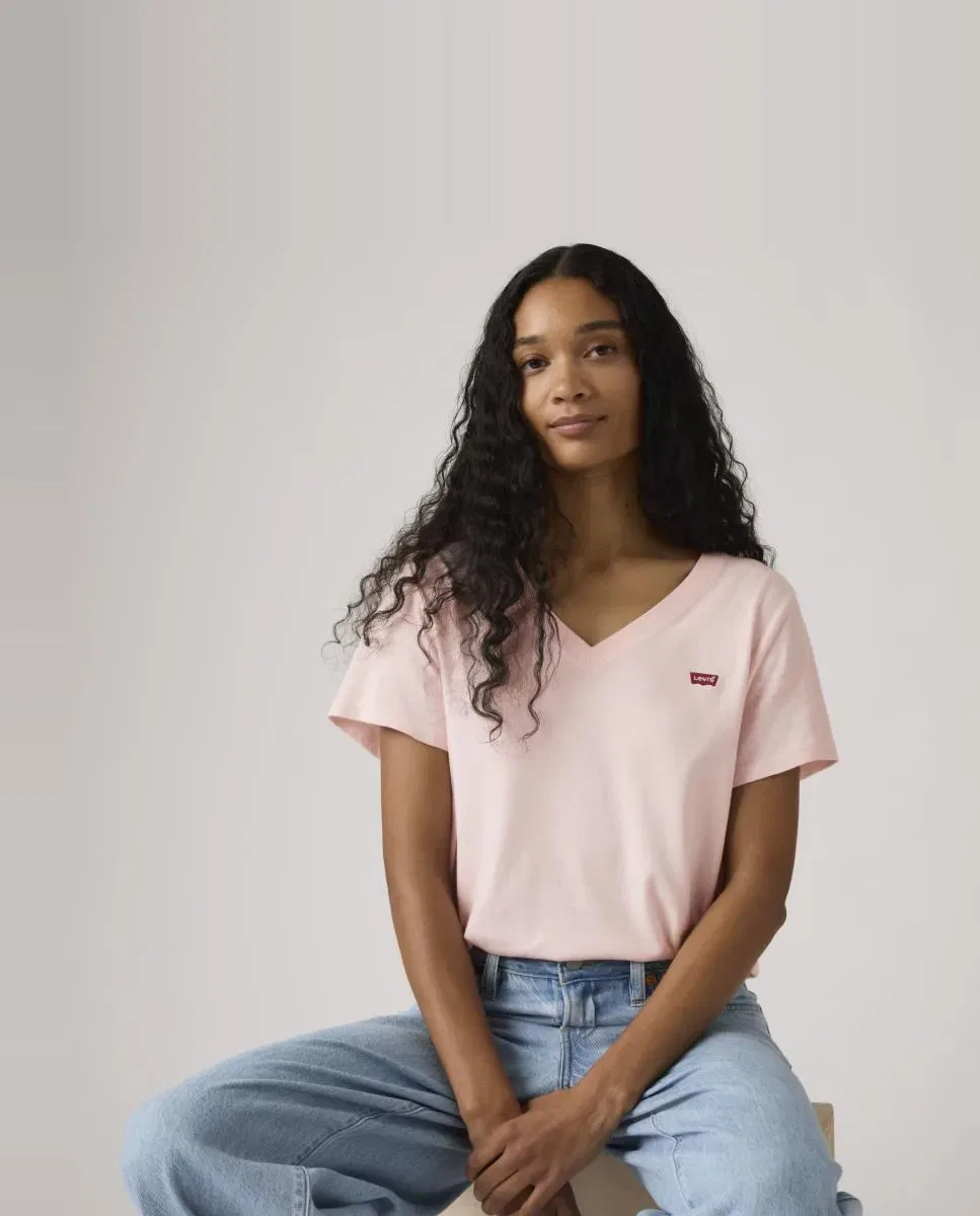 Женская футболка с коротким рукавом с V-образным вырезом Levi's, Rosa Claro — фото 4