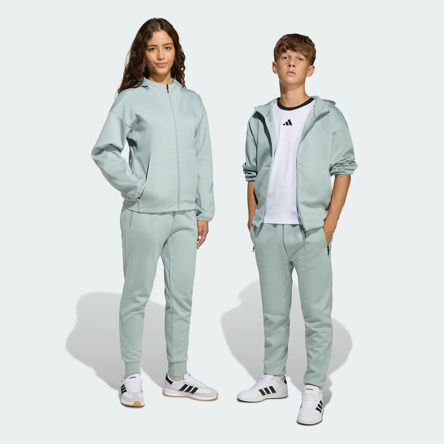Детские спортивные брюки зауженные с принтом Z.N.E. adidas, Wonder Sage / Tactile Green