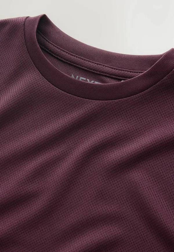 Футболка спортивная из полиэстера Single fit Next, Burgundy Red, красный/бордовый — фото 2