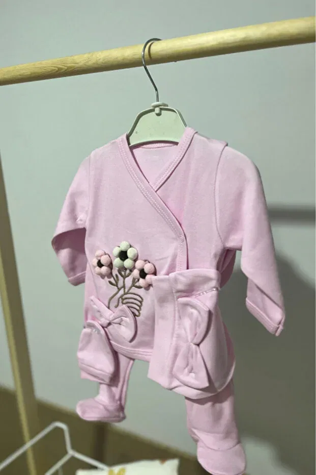 Детский комбинезон для девочек с принтом Young Bamoola For Babies, Pink Embossing — фото 3