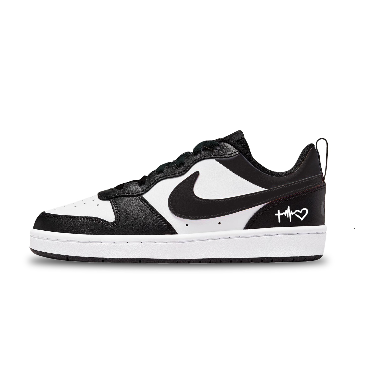 

Nike Кроссовки для скейтбординга Court Borough Heartfelt Signal низкие детские Black White унисекс