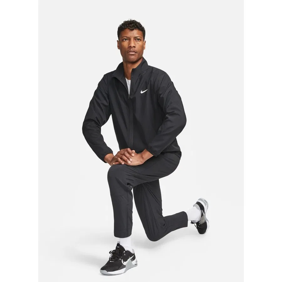 Мужская куртка с воротником-стойкой Nike DF Form JKT, Черно-серо-серебристый — фото 3