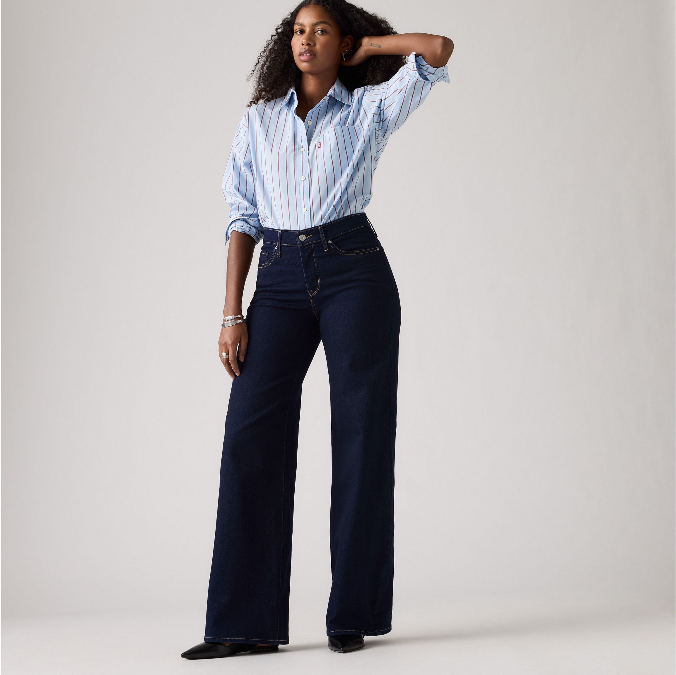 Женские джинсы Levi's 318 Shaping Wide Leg, темно-синий — фото 2