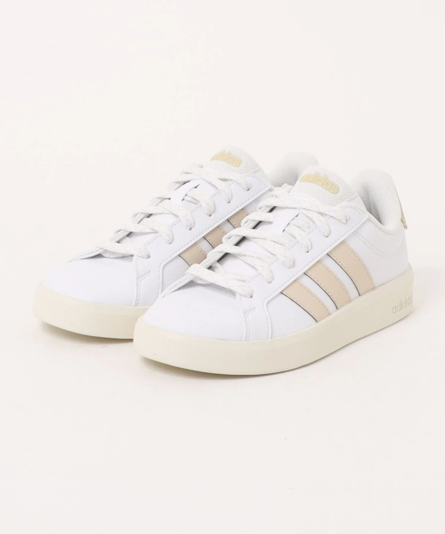 Унисекс кроссовки Adidas Grandcourt Base 3.0 белые