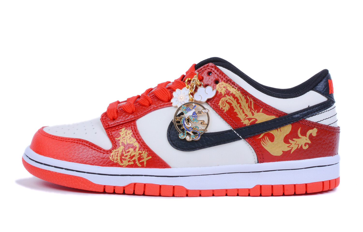 

Кроссовки Nike Dunk Skateboard Shoes Women's Low-Top Red/Gold Black