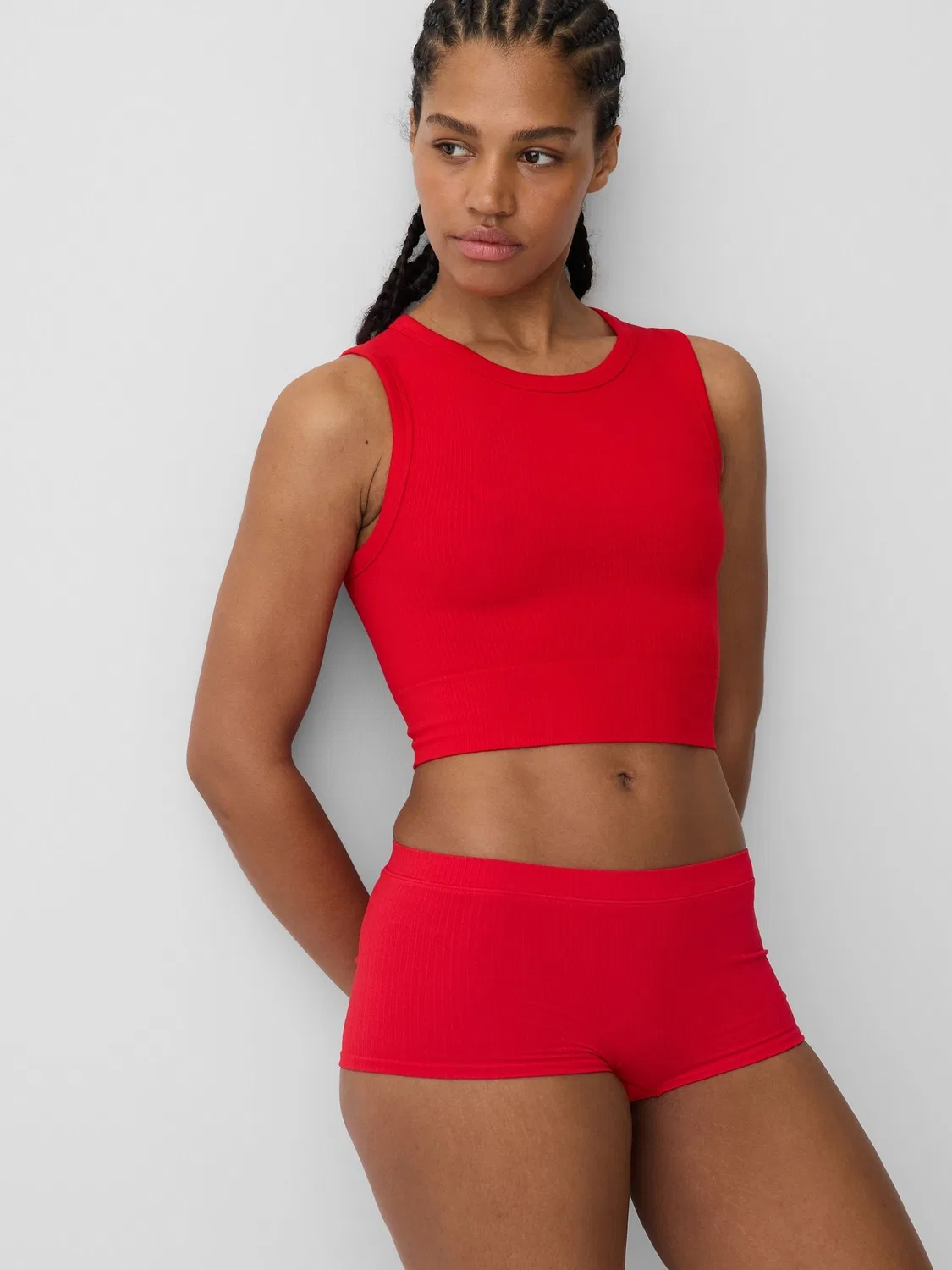 Топ-майка с ребристой вязкой, модель Seamless Rib Crop Tank Vest Gap, красный — фото 2