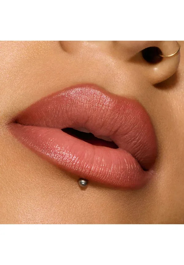 Карандаш для губ Lipglazer Mac Velvet Teddy 0.25 г, цвет velvet teddy — фото 4