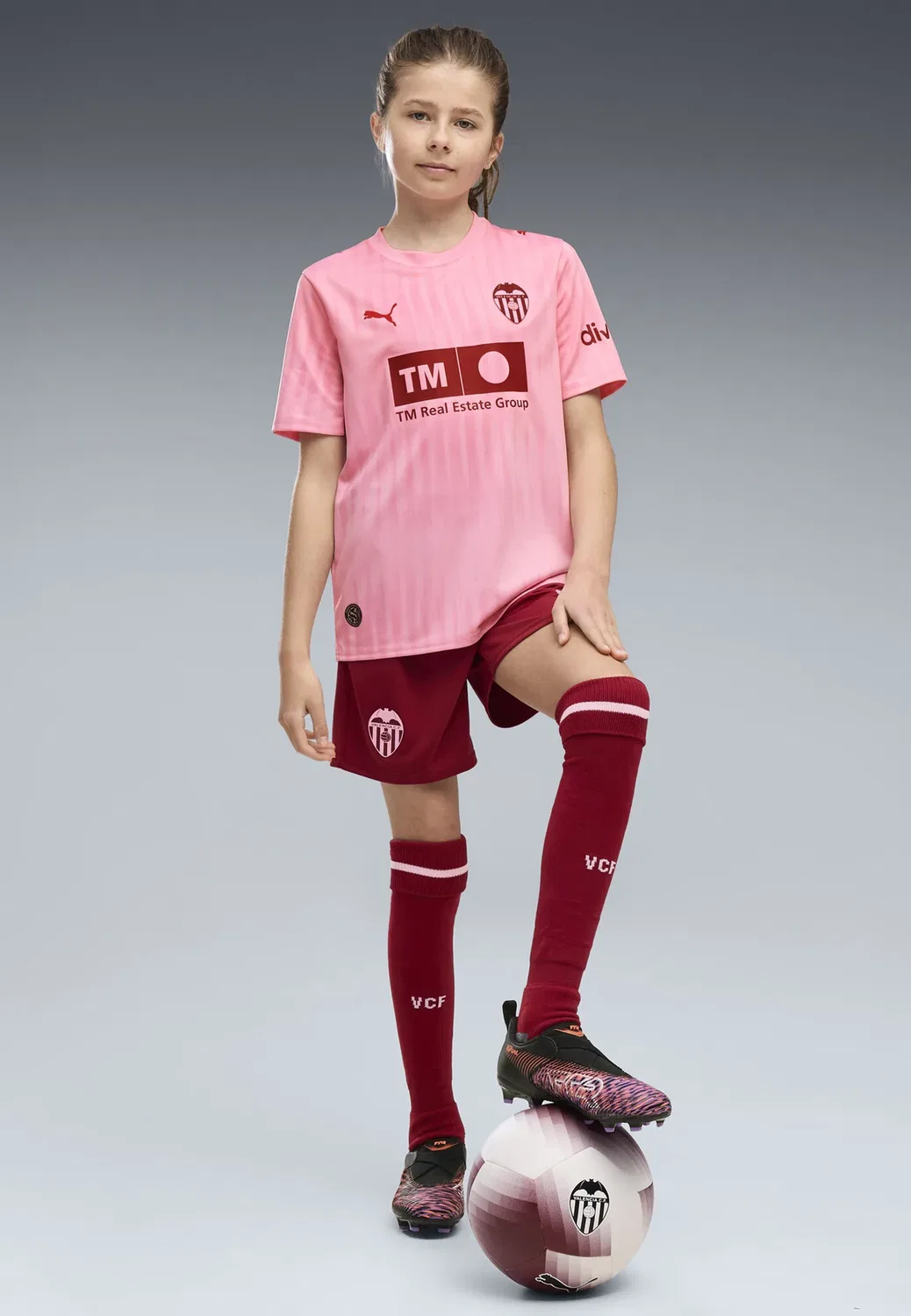 Спортивные шорты Valencia CF 26/27 унисекс Puma, Intense Red-Pink Lilac