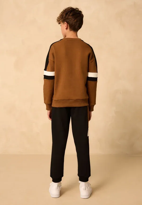 Комплект из худи и брюк, полосатый, Block crew set, Next, tan brown, светло-коричневый — фото 4