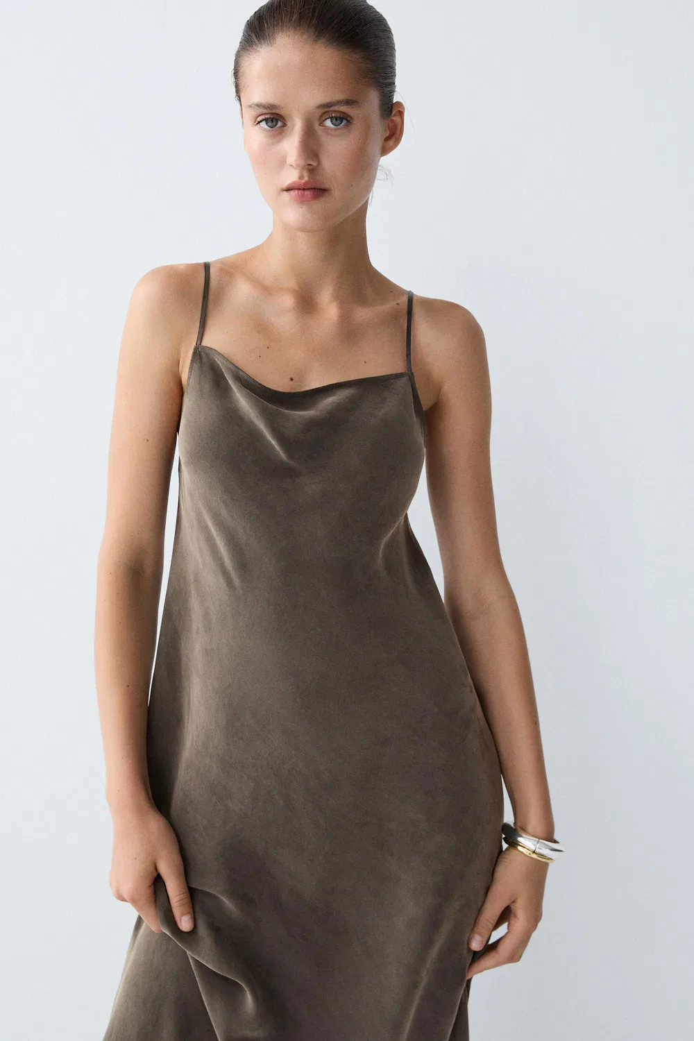 Платье Massimo Dutti, миди-платье в стиле нижнего белья с тонкими бретелями, серый — фото 2