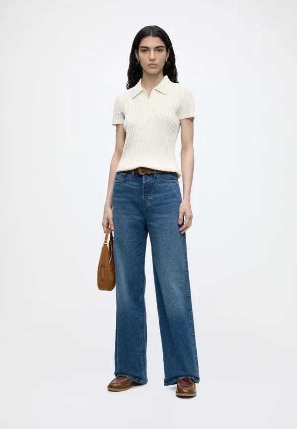 Футболка поло Calvin Klein, цвет tofu — фото 2