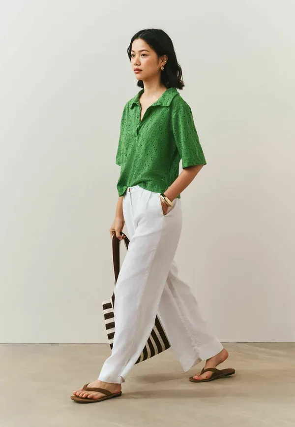 Поло с вышивкой Regular fit - broderie short sleeve polo top, Next, зеленый — фото 4