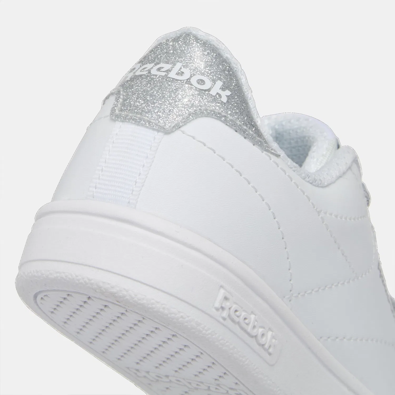 Детские кроссовки для девочек Reebok Court Clean Reebok, White White Silvermet — фото 2