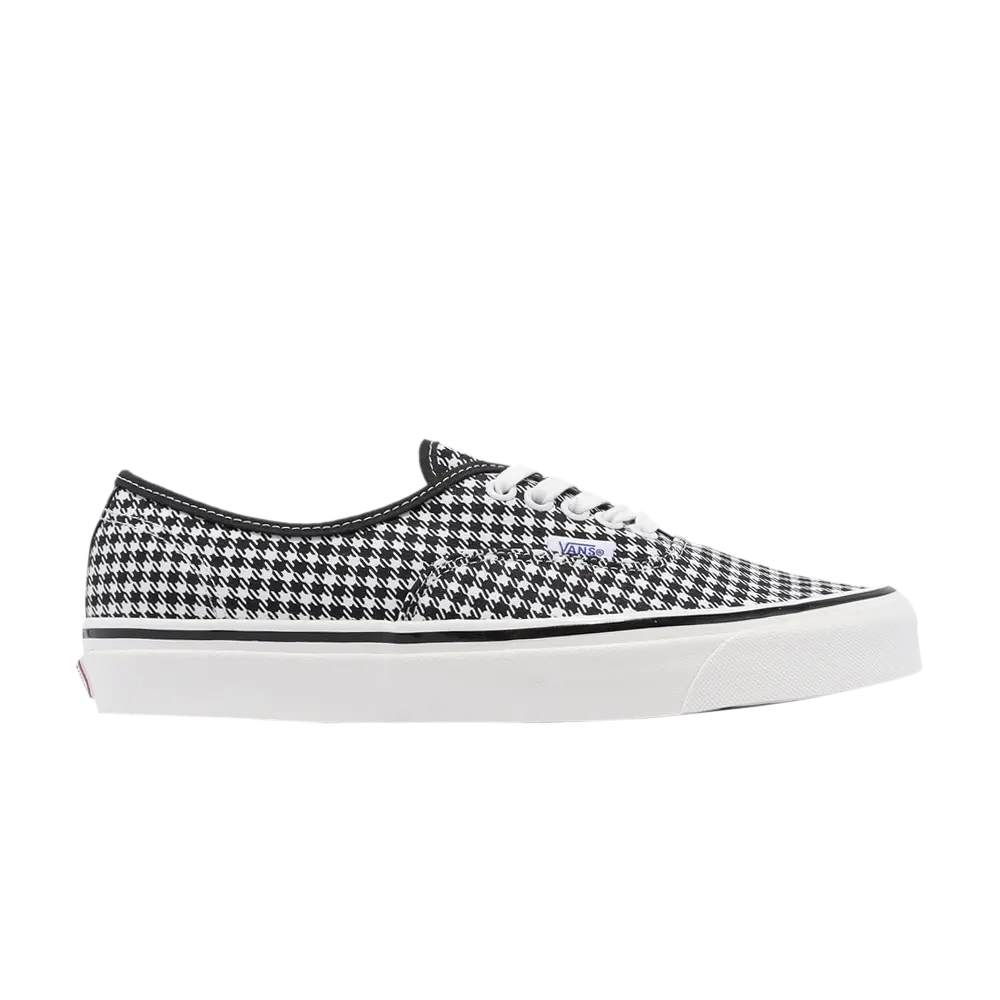 Ботинки Authentic 44 DX Vans, кремовый