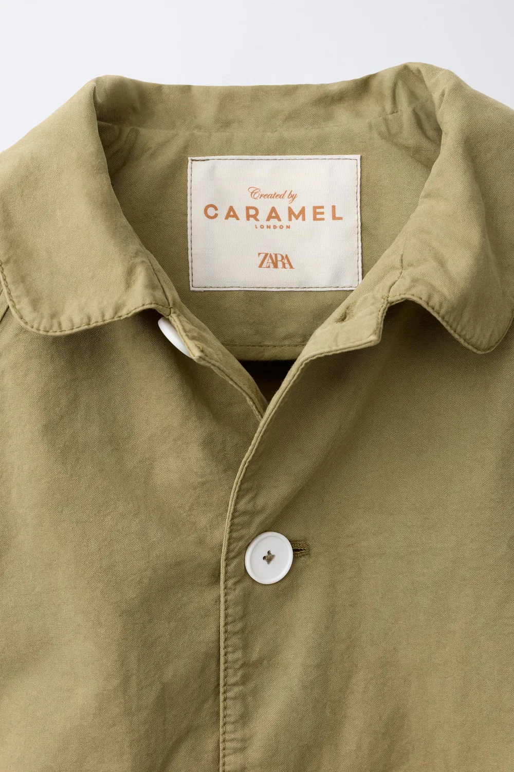 Короткий тренч, созданный в сотрудничестве Caramel London и Zara, Khaki — фото 3
