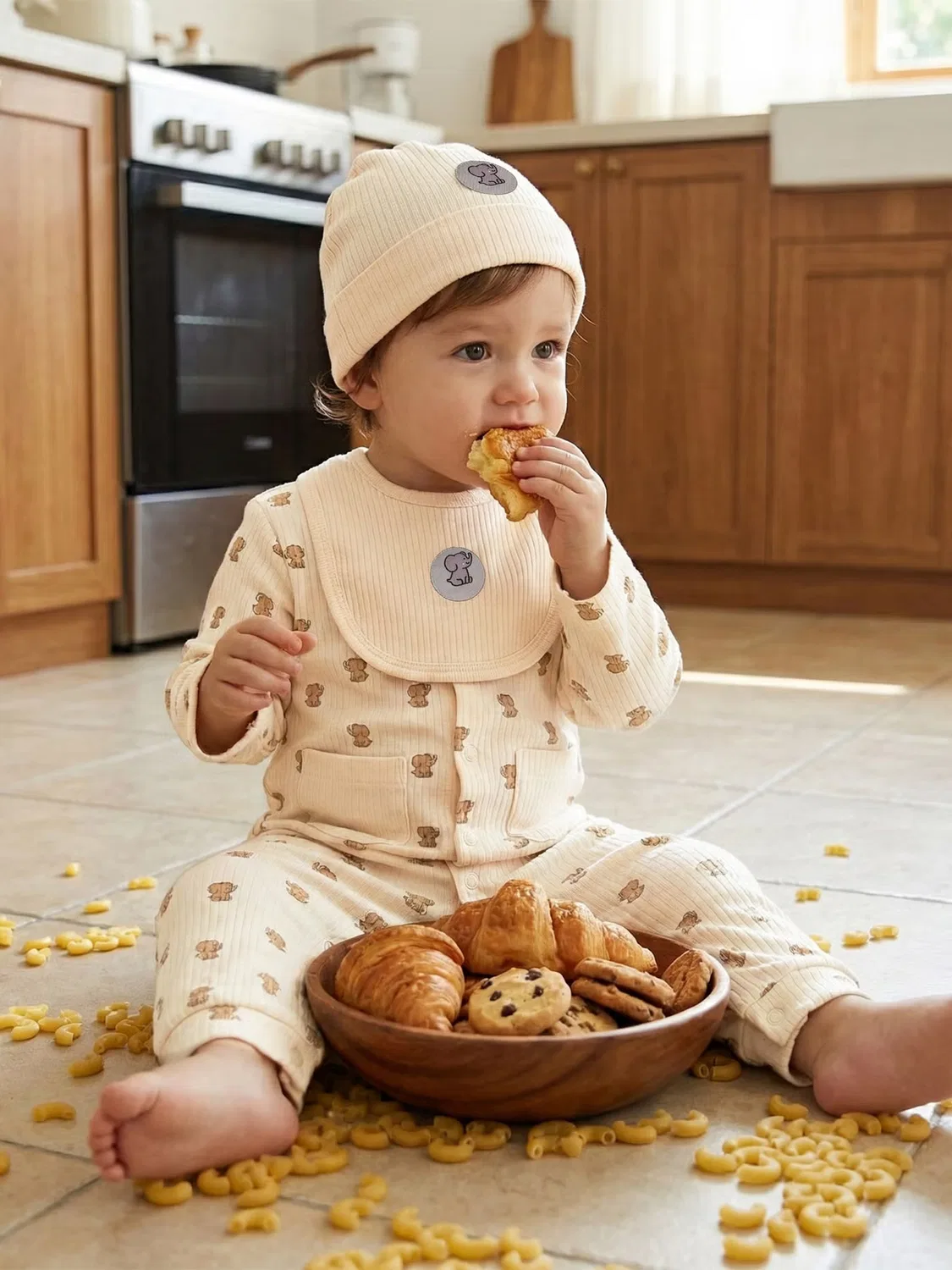 Комплект из риба с комбинезоном, шапочкой и слюнявчиком Babies Basic, кремовый — фото 3