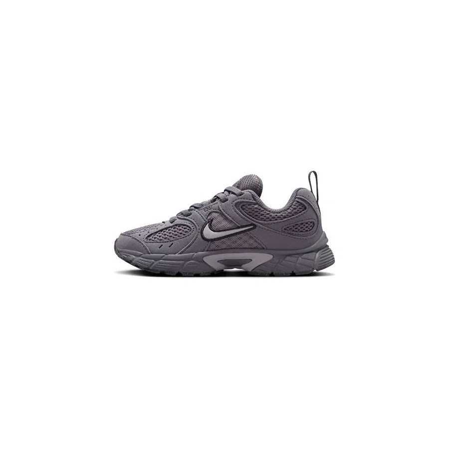 Детские кроссовки с замшевым верхом Nike V5 RNR Suede E (PS), Разноцветный — фото 2