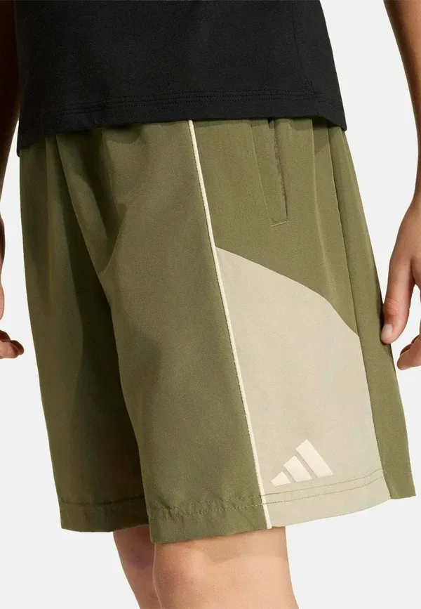 Спортивные шорты Adidas Performance, зеленый — фото 4