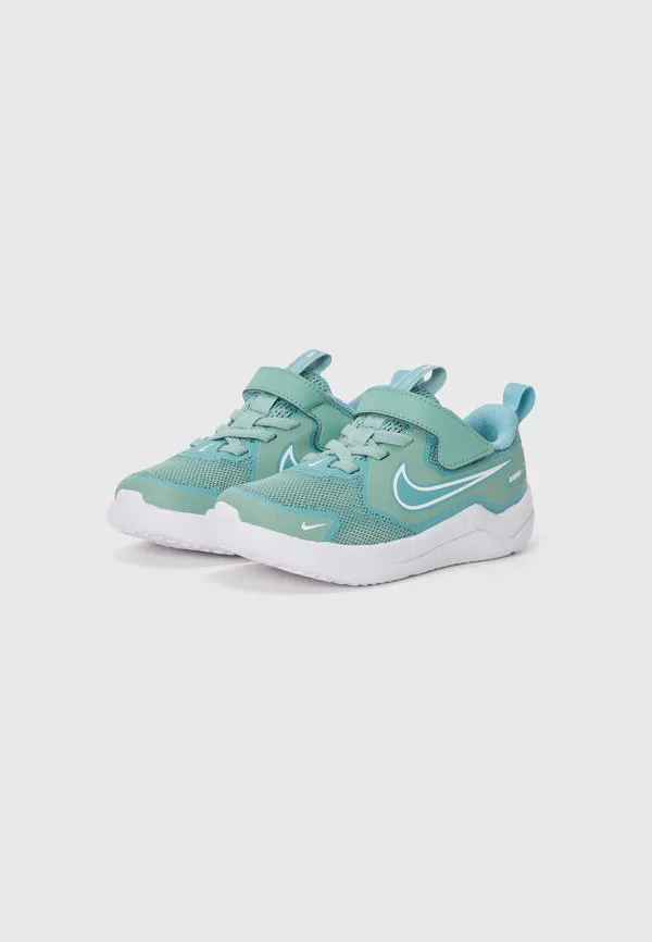 Кроссовки для бега по шоссе cosmic runner унисекс Nike Performance, Cannon/Sail/Turqouise/White — фото 2