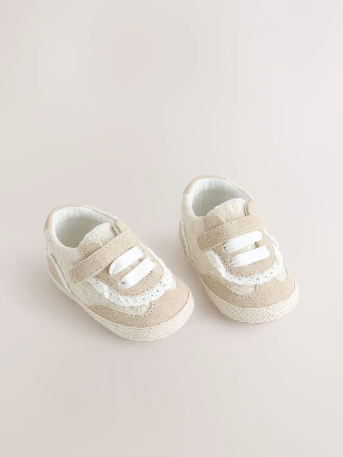 Кроссовки детские с оборкой, Neutral Frill Next, нейтральный