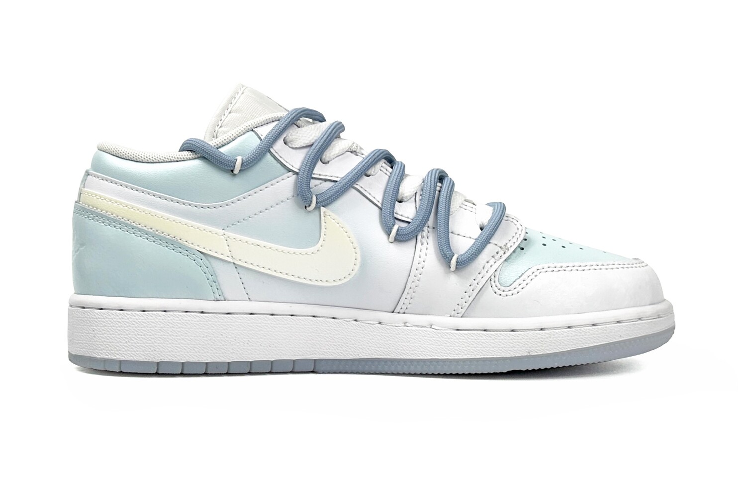 

Кроссовки винтажные Jordan Air Jordan 1, голубой/белый