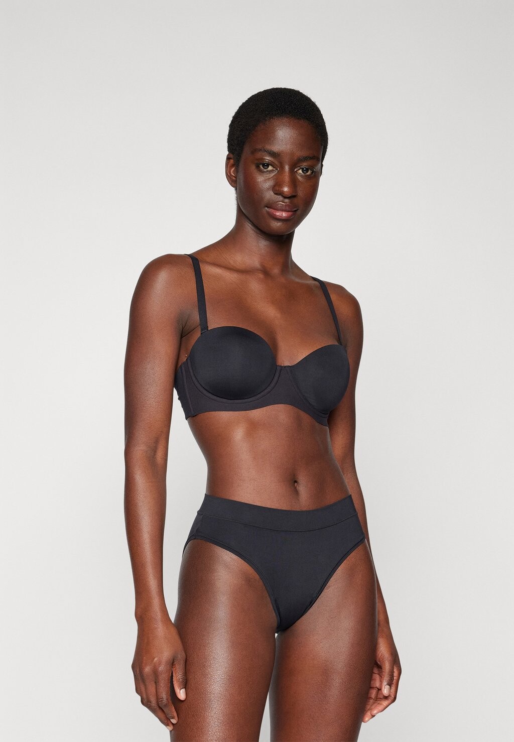 

UNIQUE MICRO Bandeau Mit Schale Schiesser, Бюстгальтер регулируемый/без бретелек черный
