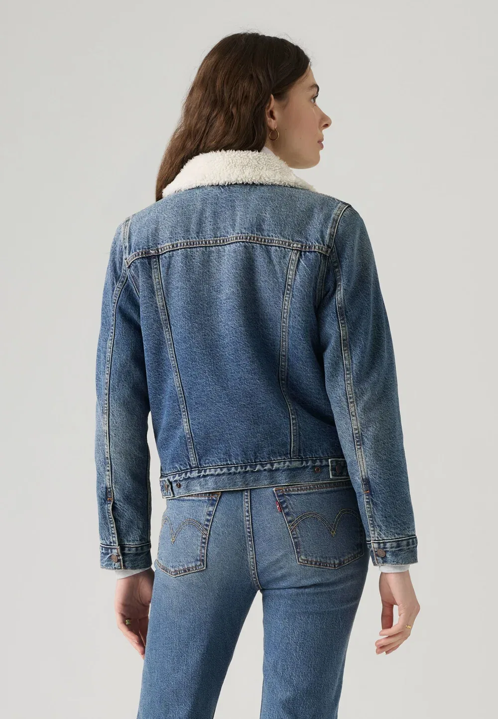 Оригинальная джинсовая куртка-тракер из шерпы Levi'S, Hold A Candle — фото 2