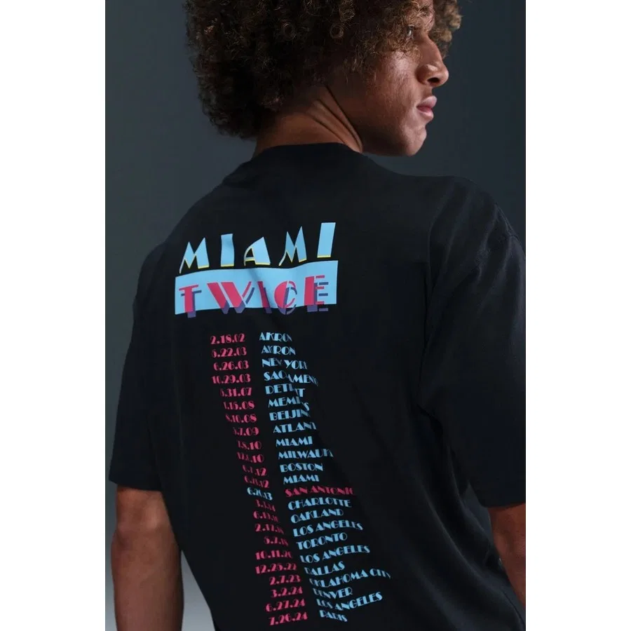 Футболка с графическим принтом LeBron 'Miami Twice' Tee Max90 Loose Fit Nike, Черный — фото 2