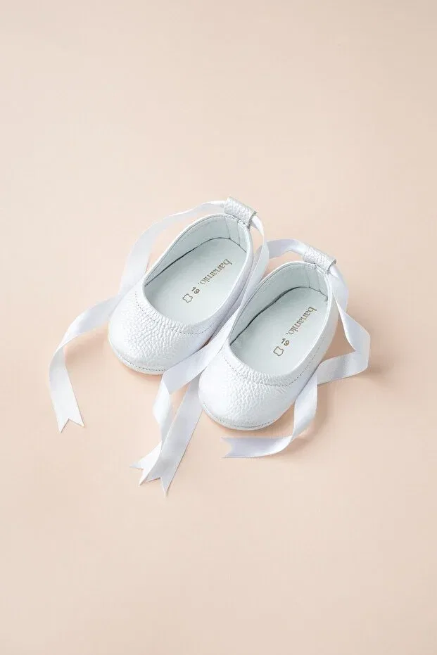Детские балетки для девочек кожаные Diana ribbon Banamio, White