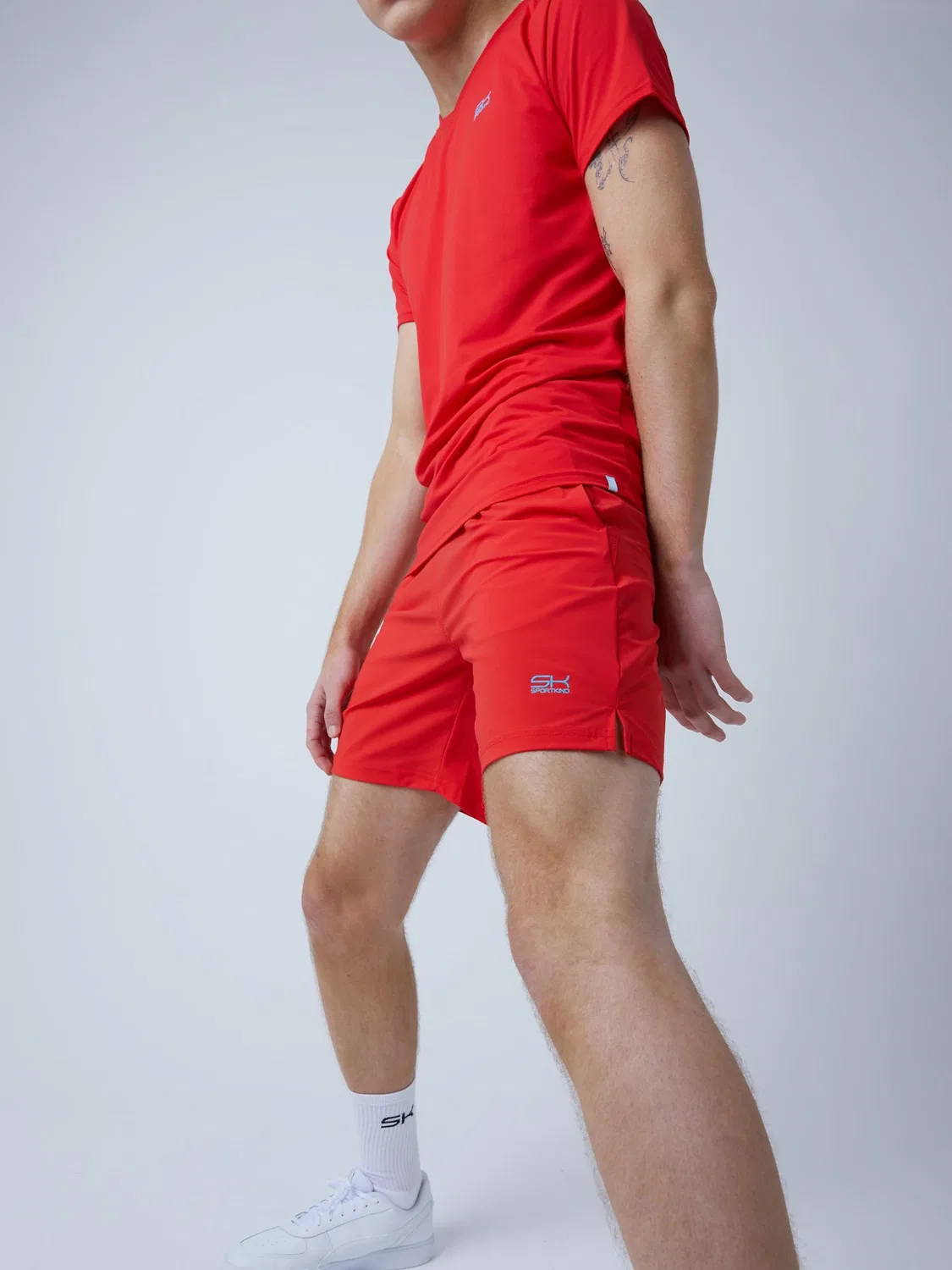 Спортивные шорты Sportkind Regular Workout Pants Shorts regular красного цвета — фото 3