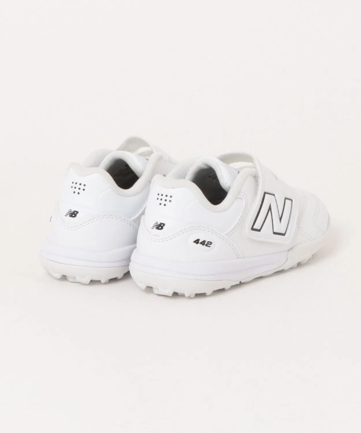 Детские бутсы для футбола с липучкой 442 Team Hook & Loop Jnr TF V3 New Balance, Белый — фото 2