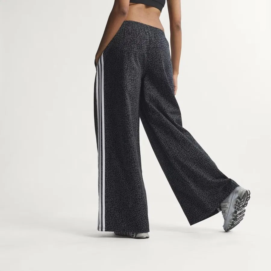 Джинсовые брюки свободного кроя Firebird Oversized AOP Denim, adidas, Черный — фото 2