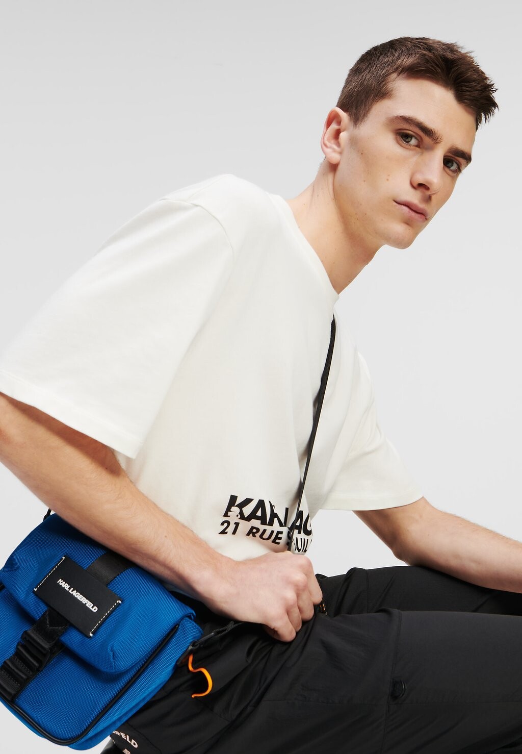 

Сумка через плечо HOOK CROSSBODY UNISEX KARL LAGERFELD, синий