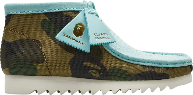 

Кроссовки A Bathing Ape x Wallabee Light Blue Camo, синий