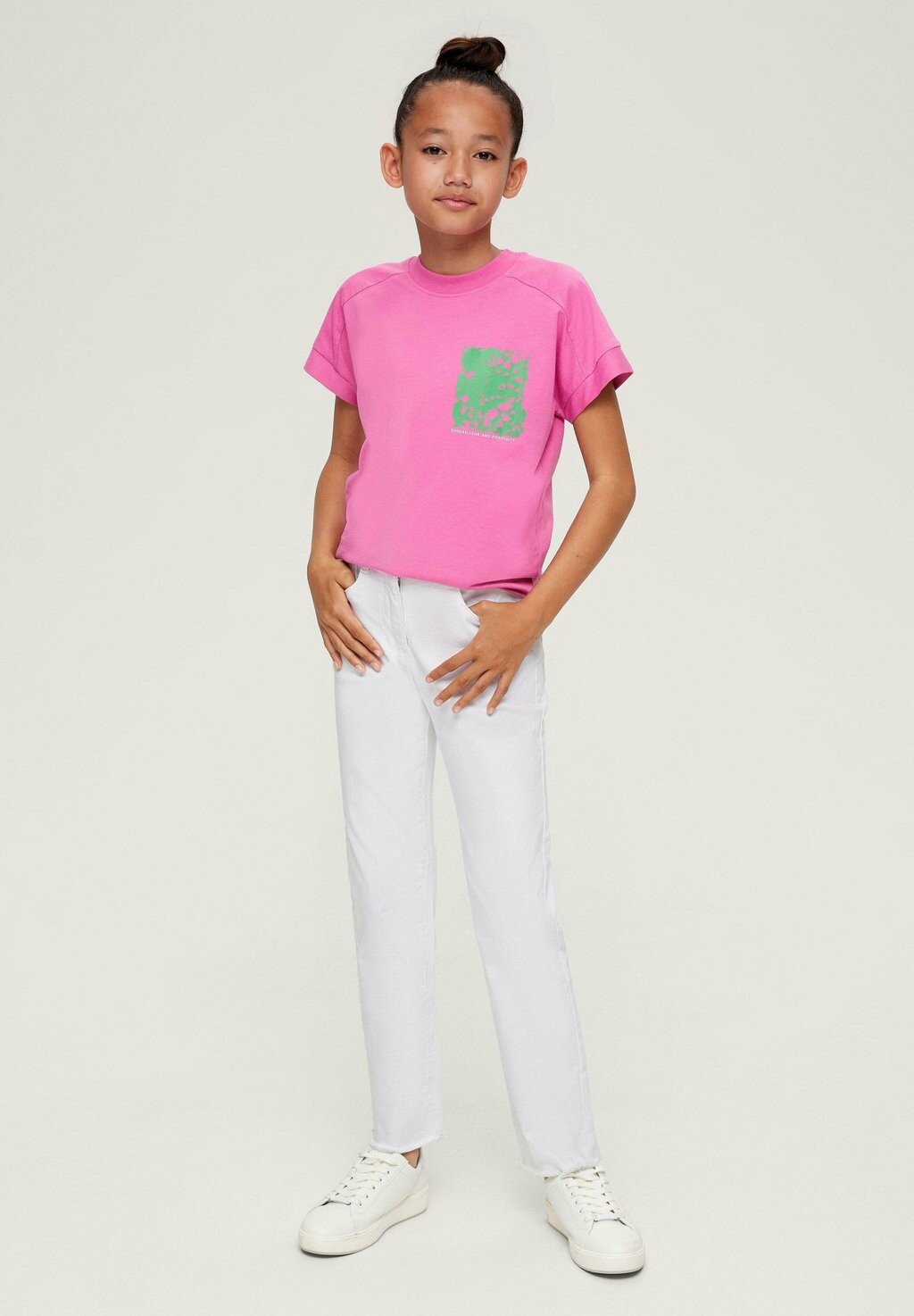 

Джинсы прямого кроя CROPPED REGULAR FIT MID RISE s.Oliver, белый