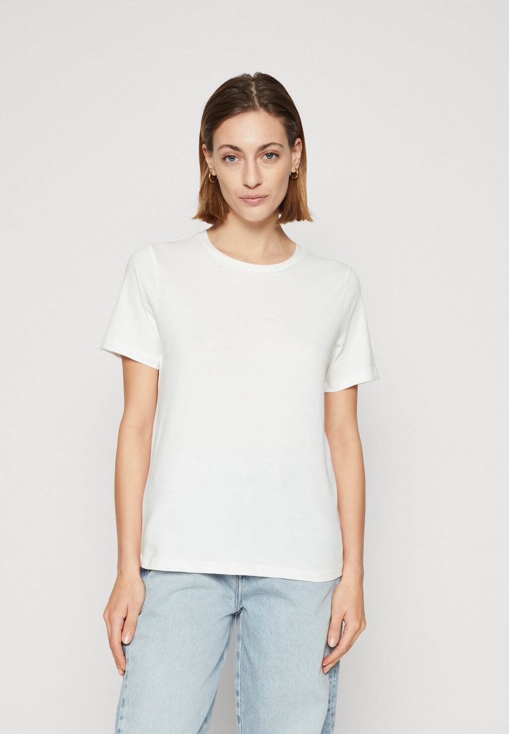 

Базовая футболка SHORTSLEEVE ROUNDNECK BASIC FIT WITH LOGO Marc O'Polo DENIM, цвет egg white