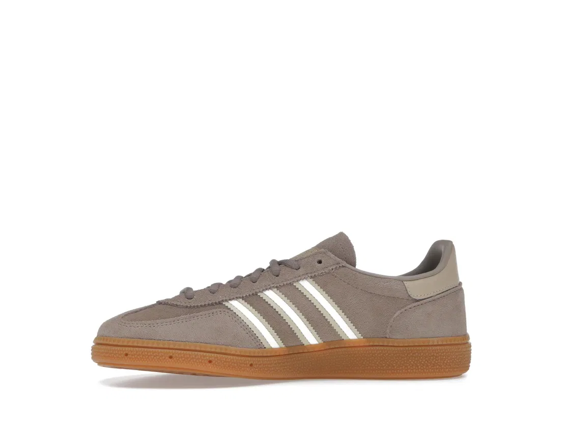 Детские кроссовки Lifestyle Adidas Handball Spezial, Chalky Brown/Cloud White/Magic Beige — фото 3